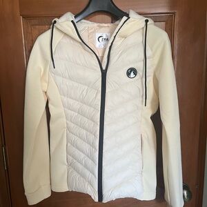 ZYIA Women's Cream Quilted Ski Jacket